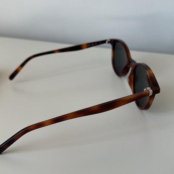 CÉLINE SUNGLASSES CL41407 - Picture 6 of 9